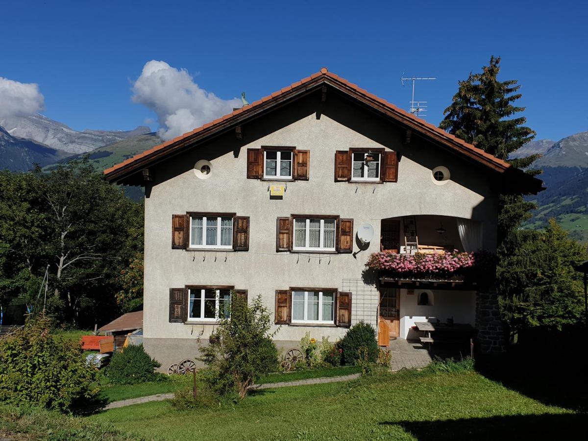 Ferienwohnung Antonia Surcuolm Buitenkant foto